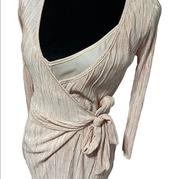 Apricot Wrap Dress By Sweet Claire Small - Picture 2 of 15